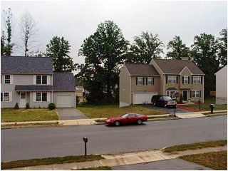 house, middle(?) eye